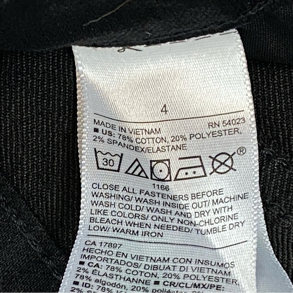 Old Navy NEW Super Skinny Mid Rise Black Jeans Size 4 - Picture 10 of 11